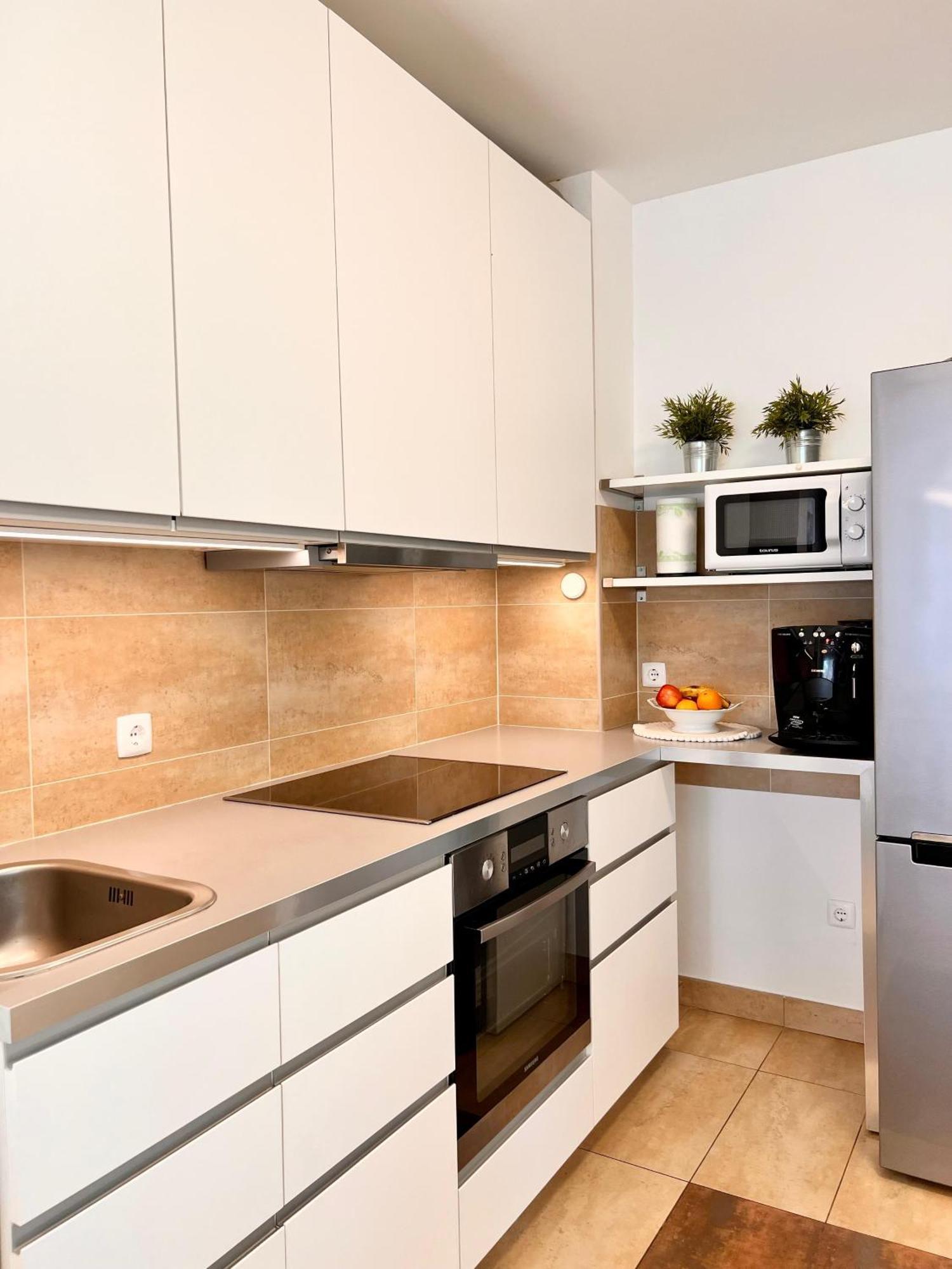 Apartament Crolife 马卡尔斯卡 外观 照片